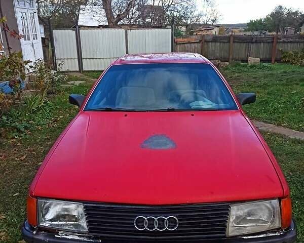 Червоний Ауді 100, об'ємом двигуна 1.8 л та пробігом 300 тис. км за 1300 $, фото 1 на Automoto.ua