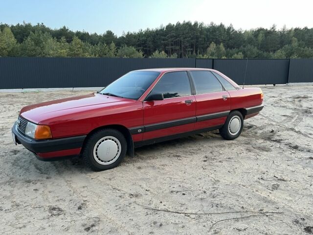 Червоний Ауді 100, об'ємом двигуна 1.8 л та пробігом 250 тис. км за 2999 $, фото 1 на Automoto.ua