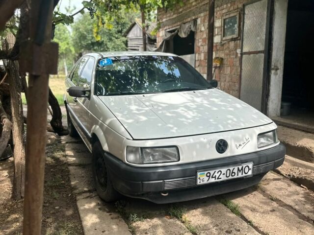 Червоний Ауді 100, об'ємом двигуна 1 л та пробігом 100 тис. км за 1608 $, фото 1 на Automoto.ua