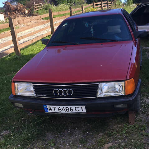 Красный Ауди 100, объемом двигателя 2.3 л и пробегом 400 тыс. км за 2700 $, фото 1 на Automoto.ua