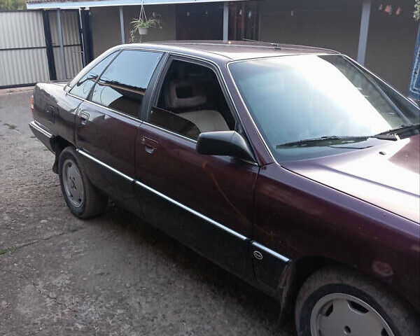 Красный Ауди 100, объемом двигателя 2.3 л и пробегом 450 тыс. км за 1600 $, фото 1 на Automoto.ua