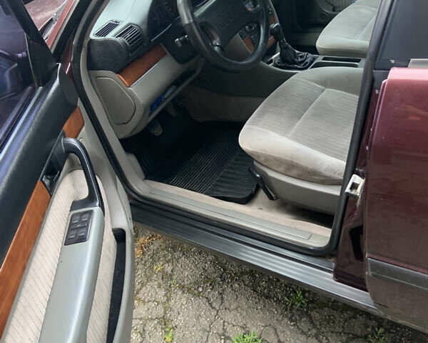 Красный Ауди 100, объемом двигателя 2.8 л и пробегом 276 тыс. км за 3000 $, фото 1 на Automoto.ua