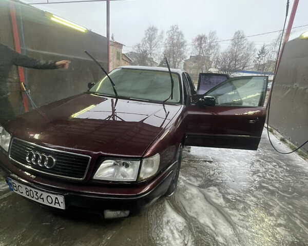 Красный Ауди 100, объемом двигателя 2.31 л и пробегом 328 тыс. км за 1300 $, фото 1 на Automoto.ua