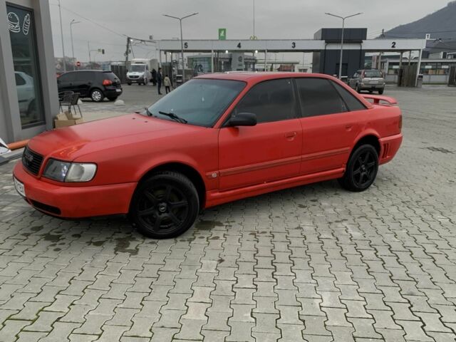 Червоний Ауді 100, об'ємом двигуна 2 л та пробігом 13 тис. км за 2500 $, фото 1 на Automoto.ua