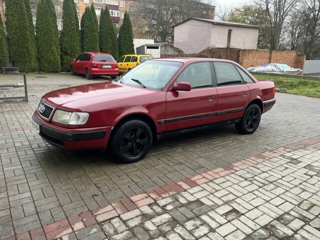 Красный Ауди 100, объемом двигателя 2.3 л и пробегом 400 тыс. км за 2250 $, фото 1 на Automoto.ua