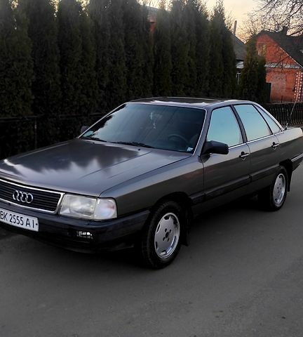 Ауди 100, объемом двигателя 20 л и пробегом 360 тыс. км за 1400 $, фото 1 на Automoto.ua