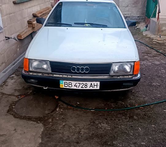 Ауди 100, объемом двигателя 18 л и пробегом 0 тыс. км за 1500 $, фото 1 на Automoto.ua