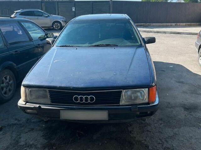 Ауди 100, объемом двигателя 0 л и пробегом 300 тыс. км за 700 $, фото 1 на Automoto.ua