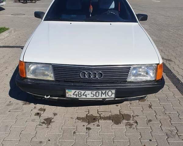 Ауді 100, об'ємом двигуна 2.3 л та пробігом 500 тис. км за 2990 $, фото 1 на Automoto.ua