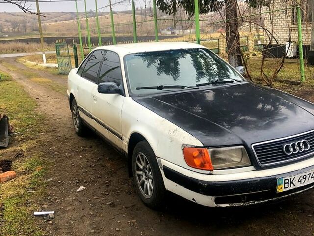 Ауди 100, объемом двигателя 2.3 л и пробегом 260 тыс. км за 2000 $, фото 1 на Automoto.ua