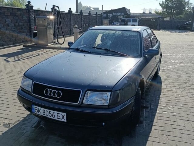 Сірий Ауді 100, об'ємом двигуна 2 л та пробігом 7 тис. км за 1495 $, фото 1 на Automoto.ua