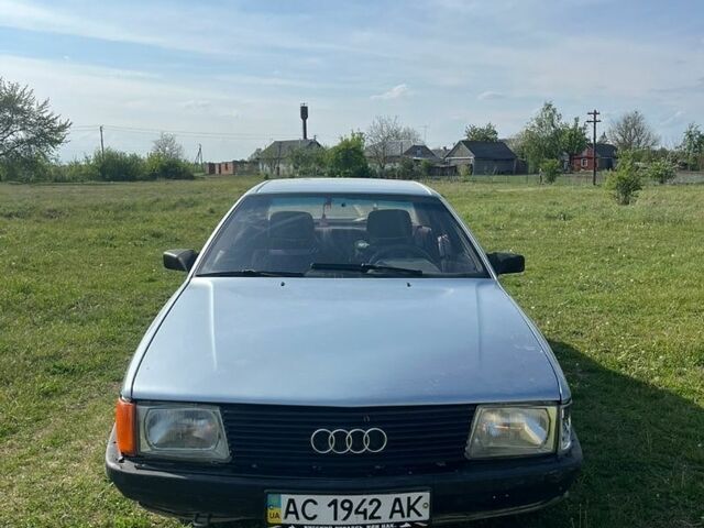 Сірий Ауді 100, об'ємом двигуна 1.99 л та пробігом 450 тис. км за 700 $, фото 1 на Automoto.ua