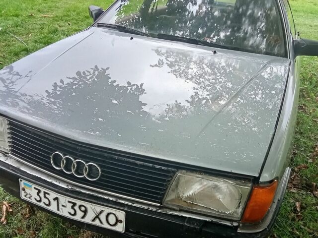 Серый Ауди 100, объемом двигателя 1.8 л и пробегом 125 тыс. км за 834 $, фото 1 на Automoto.ua