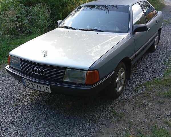 Серый Ауди 100, объемом двигателя 2.14 л и пробегом 275 тыс. км за 1300 $, фото 1 на Automoto.ua