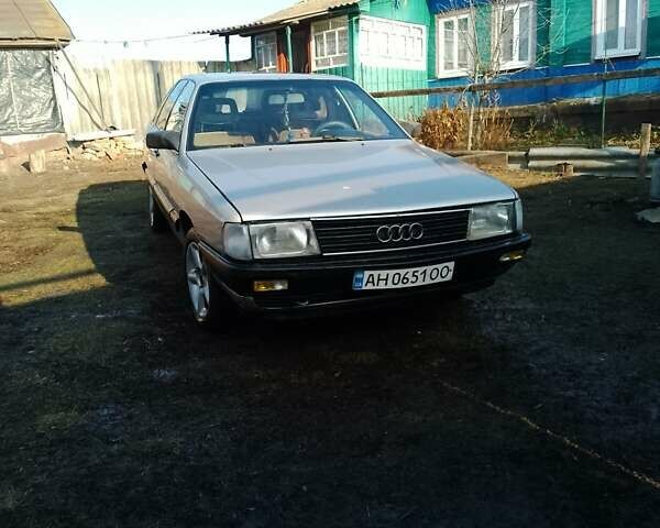 Серый Ауди 100, объемом двигателя 2 л и пробегом 550 тыс. км за 1400 $, фото 1 на Automoto.ua