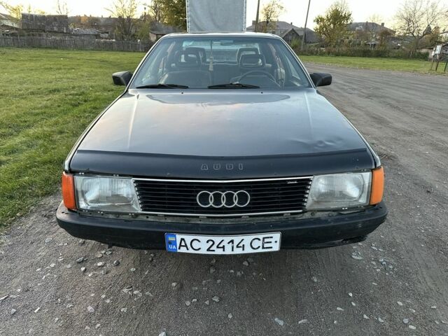 Ауди 100 1985 в Любомль на Automoto.ua Серый Ауди 100, объемом двигателя 2 л и пробегом 300 тыс. км за 650 $, фото 1 на Automoto.ua