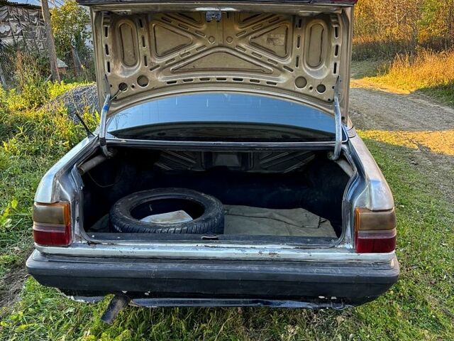 Серый Ауди 100, объемом двигателя 1.8 л и пробегом 120 тыс. км за 850 $, фото 1 на Automoto.ua