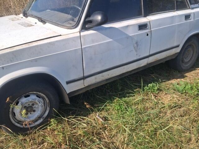 Сірий Ауді 100, об'ємом двигуна 2 л та пробігом 1 тис. км за 559 $, фото 1 на Automoto.ua