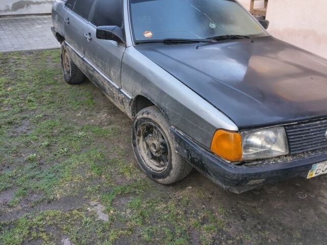 Сірий Ауді 100, об'ємом двигуна 2.2 л та пробігом 300 тис. км за 1000 $, фото 1 на Automoto.ua