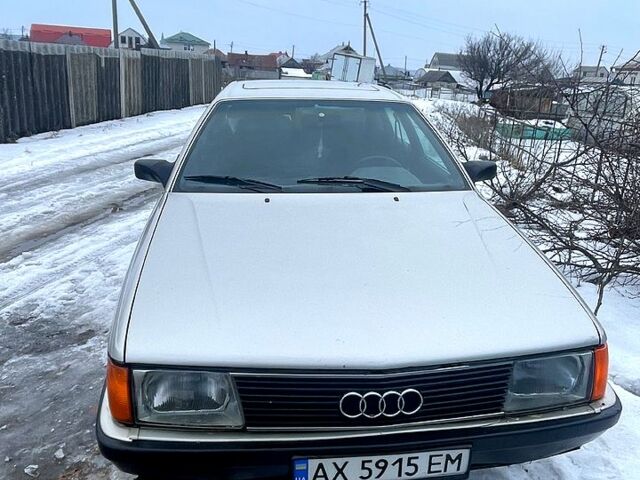 Сірий Ауді 100, об'ємом двигуна 2.3 л та пробігом 300 тис. км за 1100 $, фото 1 на Automoto.ua