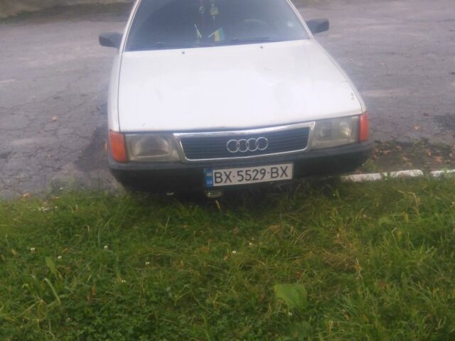 Сірий Ауді 100, об'ємом двигуна 2 л та пробігом 15 тис. км за 1800 $, фото 1 на Automoto.ua