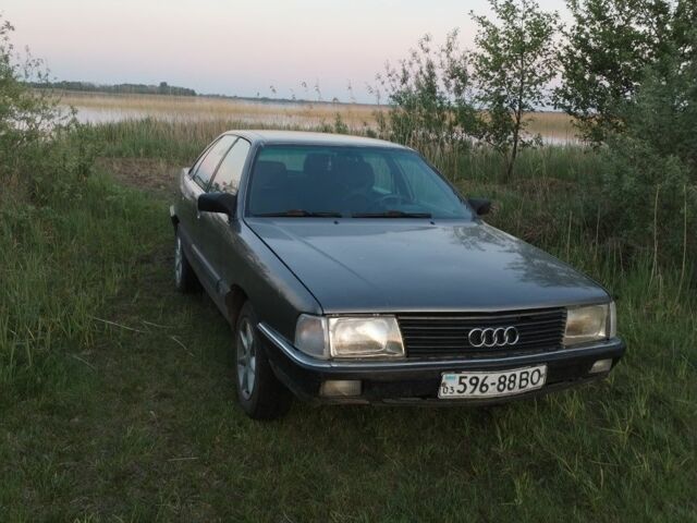 Серый Ауди 100, объемом двигателя 2 л и пробегом 120 тыс. км за 1496 $, фото 1 на Automoto.ua