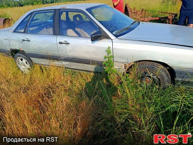 Серый Ауди 100, объемом двигателя 2.3 л и пробегом 300 тыс. км за 400 $, фото 1 на Automoto.ua