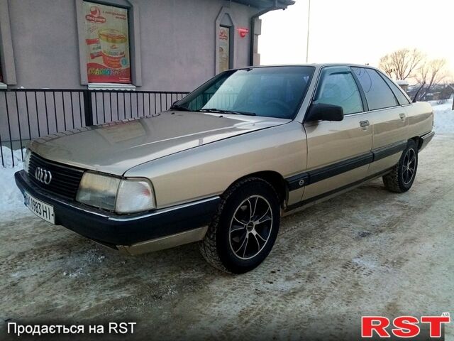 Сірий Ауді 100, об'ємом двигуна 2.3 л та пробігом 400 тис. км за 1499 $, фото 1 на Automoto.ua