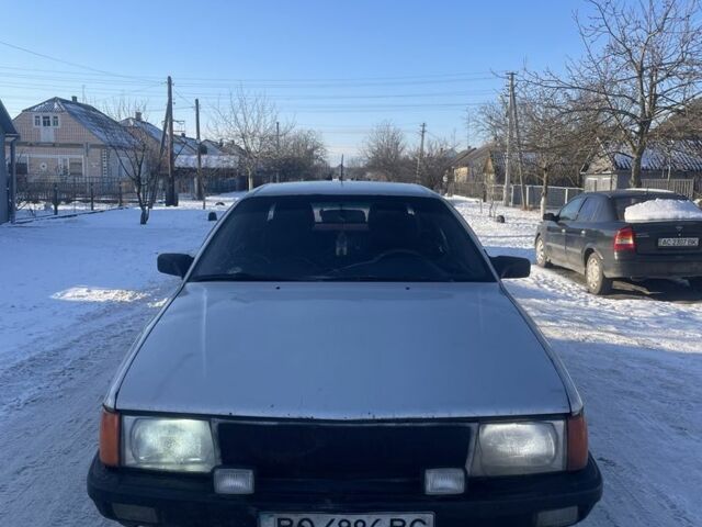 Серый Ауди 100, объемом двигателя 2.2 л и пробегом 400 тыс. км за 750 $, фото 1 на Automoto.ua