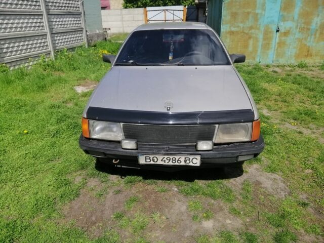 Сірий Ауді 100, об'ємом двигуна 2.2 л та пробігом 450 тис. км за 900 $, фото 1 на Automoto.ua
