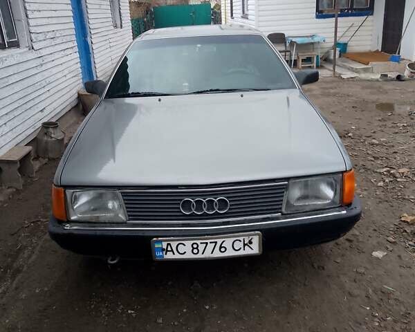Серый Ауди 100, объемом двигателя 2 л и пробегом 350 тыс. км за 1500 $, фото 1 на Automoto.ua