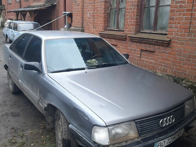 Серый Ауди 100, объемом двигателя 1.8 л и пробегом 349 тыс. км за 1100 $, фото 1 на Automoto.ua