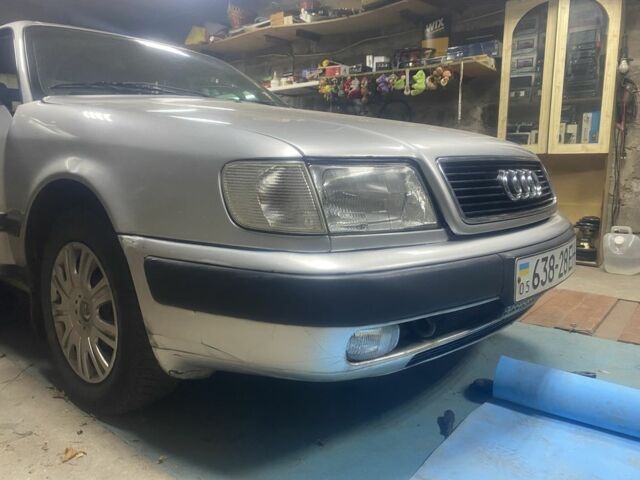 Сірий Ауді 100, об'ємом двигуна 2 л та пробігом 200 тис. км за 2500 $, фото 1 на Automoto.ua