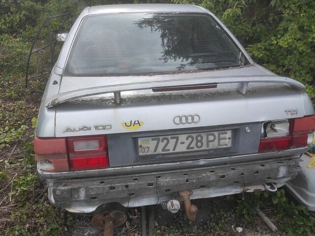 Серый Ауди 100, объемом двигателя 0 л и пробегом 250 тыс. км за 500 $, фото 1 на Automoto.ua