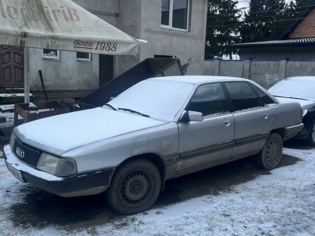 Сірий Ауді 100, об'ємом двигуна 2.5 л та пробігом 400 тис. км за 1000 $, фото 1 на Automoto.ua