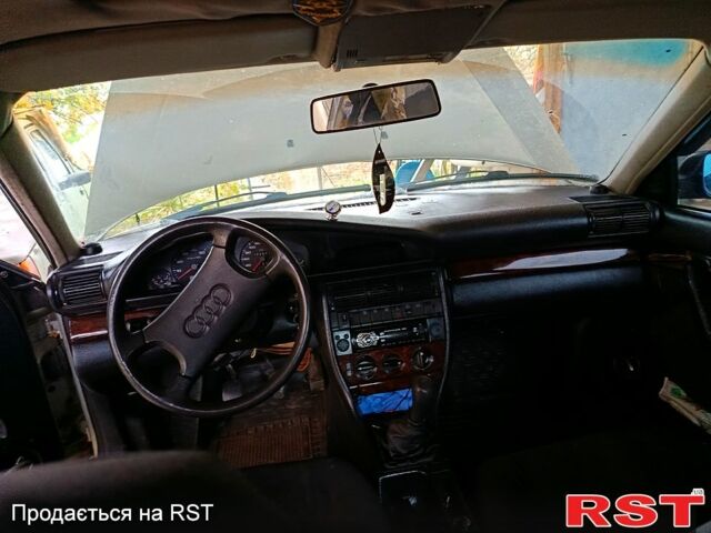 Серый Ауди 100, объемом двигателя 2.3 л и пробегом 200 тыс. км за 1950 $, фото 1 на Automoto.ua