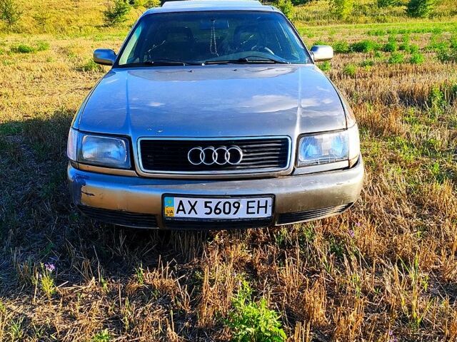Серый Ауди 100, объемом двигателя 2.8 л и пробегом 300 тыс. км за 1700 $, фото 1 на Automoto.ua