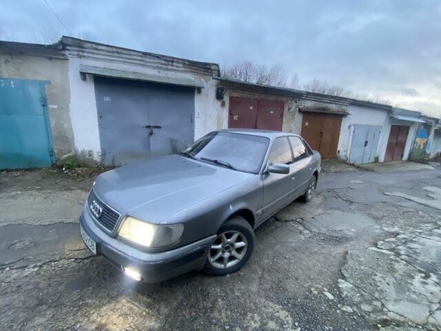Серый Ауди 100, объемом двигателя 2.6 л и пробегом 300 тыс. км за 2300 $, фото 1 на Automoto.ua
