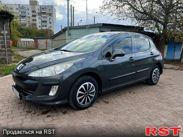 Сірий Ауді 100, об'ємом двигуна 2 л та пробігом 380 тис. км за 1620 $, фото 1 на Automoto.ua