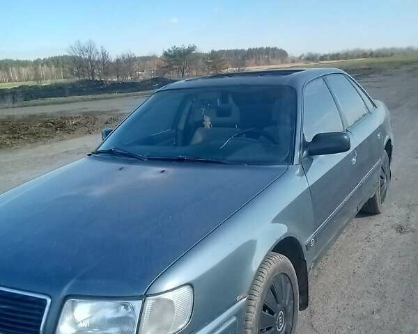 Сірий Ауді 100, об'ємом двигуна 2 л та пробігом 550 тис. км за 2100 $, фото 1 на Automoto.ua