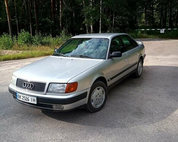 Сірий Ауді 100, об'ємом двигуна 0 л та пробігом 359 тис. км за 3000 $, фото 1 на Automoto.ua
