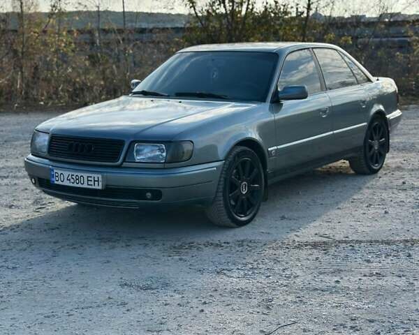 Серый Ауди 100, объемом двигателя 2.6 л и пробегом 450 тыс. км за 3100 $, фото 1 на Automoto.ua