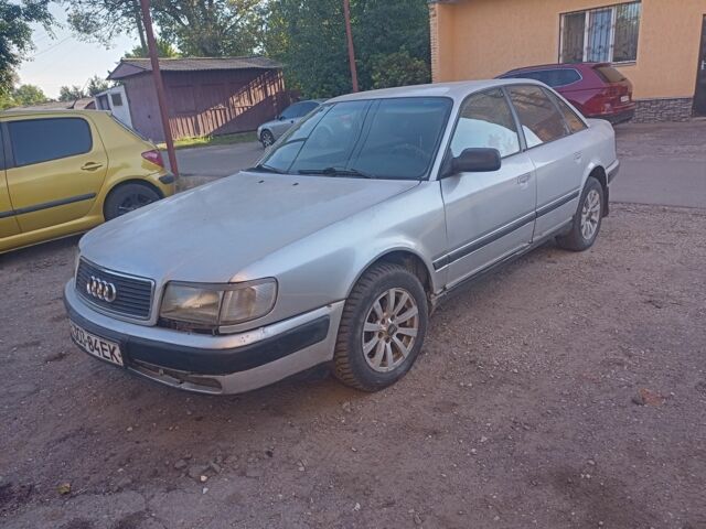 Сірий Ауді 100, об'ємом двигуна 2 л та пробігом 250 тис. км за 1705 $, фото 1 на Automoto.ua