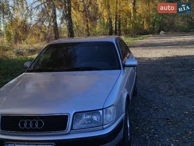 Серый Ауди 100, объемом двигателя 2.6 л и пробегом 440 тыс. км за 2800 $, фото 1 на Automoto.ua