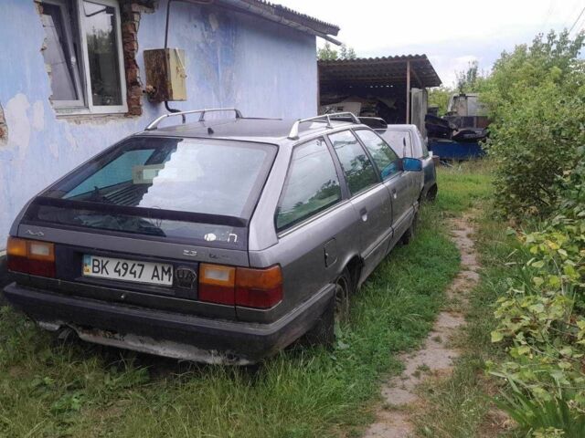 Сірий Ауді 100, об'ємом двигуна 0 л та пробігом 300 тис. км за 1000 $, фото 1 на Automoto.ua
