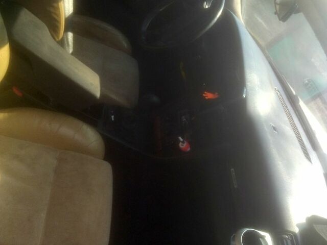 Серый Ауди 100, объемом двигателя 2.3 л и пробегом 388 тыс. км за 2100 $, фото 1 на Automoto.ua