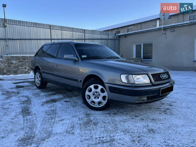 Серый Ауди 100, объемом двигателя 2.8 л и пробегом 300 тыс. км за 2600 $, фото 1 на Automoto.ua