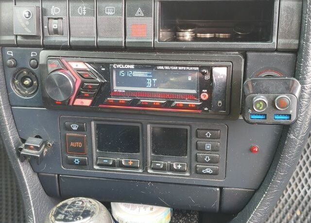 Синий Ауди 100, объемом двигателя 2.6 л и пробегом 307 тыс. км за 2319 $, фото 1 на Automoto.ua