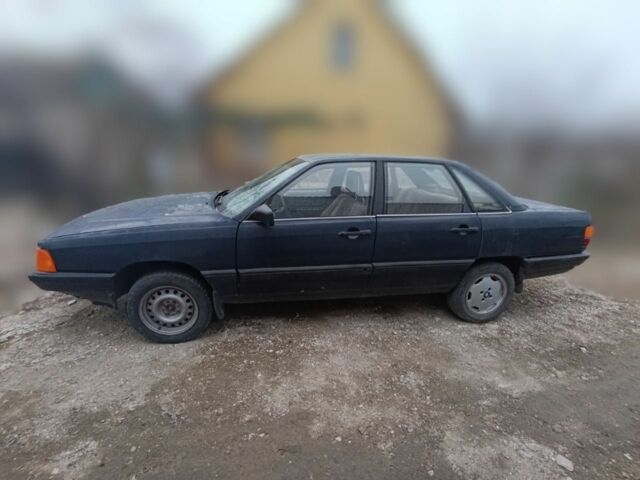 Синий Ауди 100, объемом двигателя 0 л и пробегом 50 тыс. км за 1580 $, фото 1 на Automoto.ua
