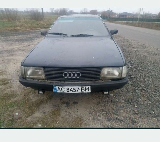 Синий Ауди 100, объемом двигателя 2 л и пробегом 50 тыс. км за 500 $, фото 1 на Automoto.ua